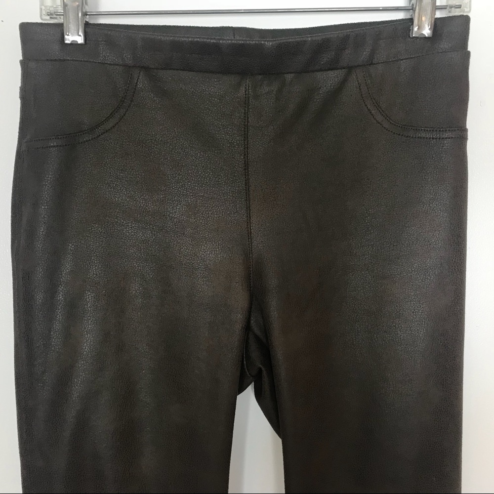 M Karen Kane faux leather brn distressed leggings